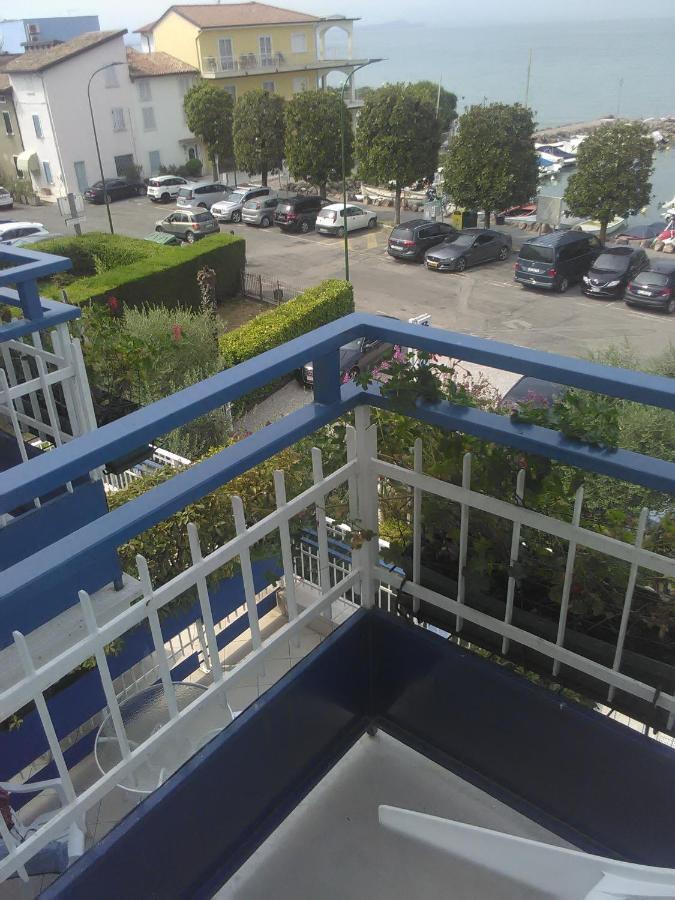 Hotel Cristallo Peschiera del Garda Exterior foto